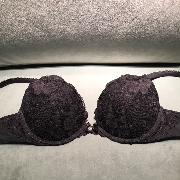 Victoria's Secret Other - Body by Victoria push up!! 32 D
